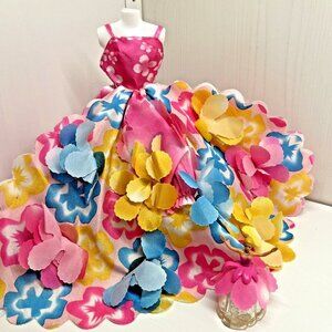 Vintage Blossom Beauty Barbie Dress Becomes a Floral Bouquet glitter 1996 Mattel